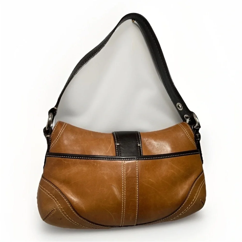 Coach F10909 SMALL Vintage British Tan & Brown Soho Leather Shoulder Bag read - Picture 8 of 16